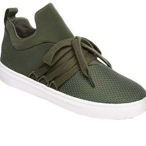 Steve Madden Lancer Sneaker